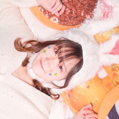 🌼お芝居をしています🌼映画ドラマMVのお仕事、事務所にご連絡いただければすぐ飛んでいきます✈️特技は弓道(二段取得)、口笛、イラスト(SNSの広告作ってました)です🌼TikTokに一人芝居あげてます🌼TikTok配信も8月からやってます🌼