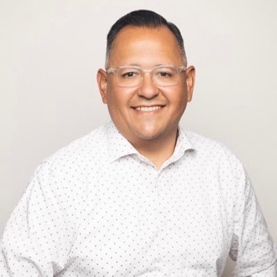 VP-@BZDirect - JVE Agency 📬 🗳️, Politico, Dad, hails from El Monte. Ánimo. Any expressed opinions are my own. #LetsGoDodgers #LAFC 🛡️ 🛡️ 🏆 #AlwaysLA