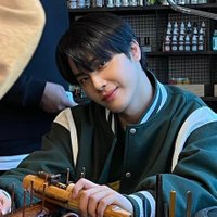ً (@hamnyeon) 's Twitter Profile