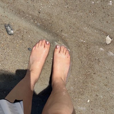 Feet pictures and videos 🥰🦶🏼Can make custom videos❣️DM me 😘. Cashapp $Nicefeet69
