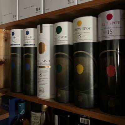 Irish whiskey enthusiast - Irish whiskey collector - becoming a fan of Scottish whisky 🥃 aka @shanel23 🇺🇦