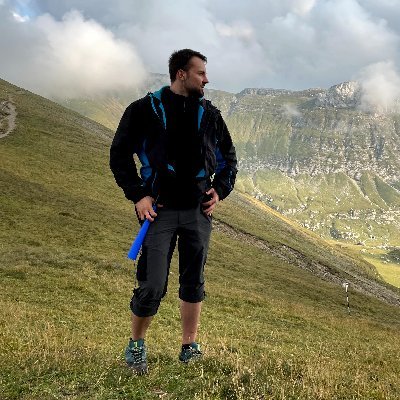 I write about tech, future, mind, health
..check https://t.co/AWP2GMy6Xy (midjourney-like) and https://t.co/w52onplmAG (saas kit)
..tweets are my employer's opinions