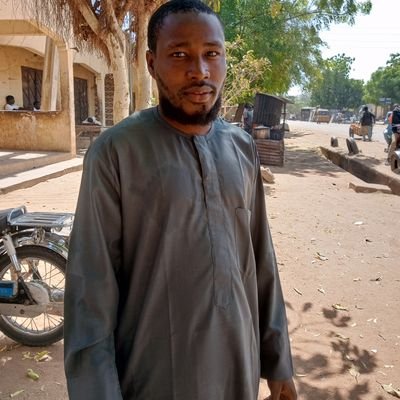 I'm living in Azare katagum local government, Bauchi State.
A business man
A farmer and also a reara of ships, goats 🐐checkies, A class teacher by propession