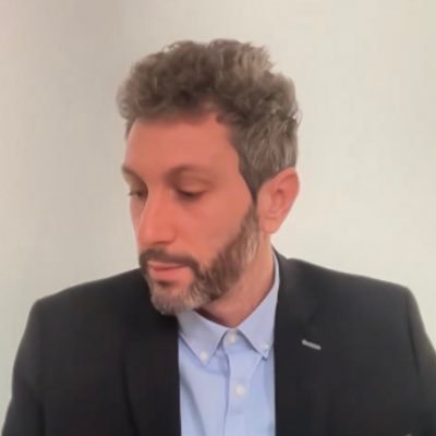 Máster en Investigación. Doctor en Psicología de las Organizaciones y Recursos Humanos. Profesor e Investigador. Consultor.