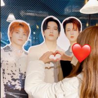 ใฟใ๐ป๐ (@1010myrhr1010) 's Twitter Profile