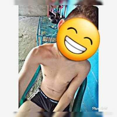 I am a young  boy 🙋‍♂️
- Colocho 🧒
-Alto ☻️
-Delgado 🔥
-Buena apariencia 😀
-can i almost speak English 😎
-Versátil 50%50🔥
-🍌😈19 centímetros 😉