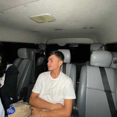 AlexciArthur's profile picture. 