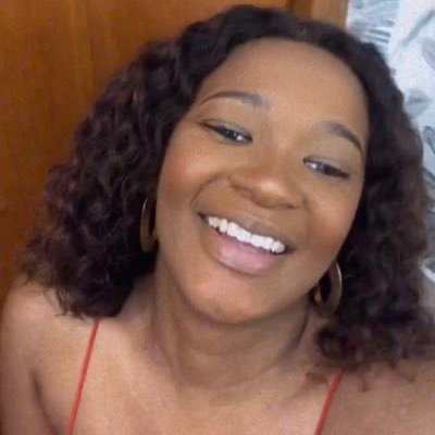 Kamve_Lihle's profile picture. 