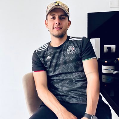 juandaquiroga's profile picture. Dieu. Better late than never