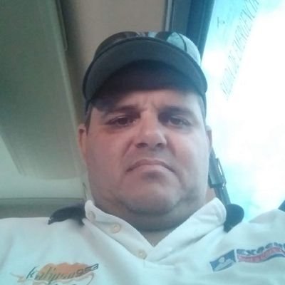 ncido en maracaibo edo zulia, profesion soldador, gusto x la vida,musica todo los generos,comida todo tipo, y x supuesto amo a mi famila y familiares