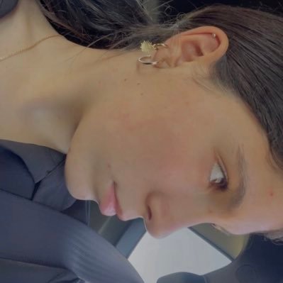 🦋