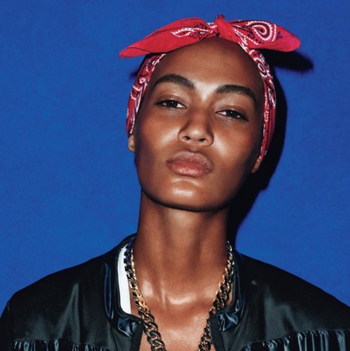 takuvi999's profile picture. 