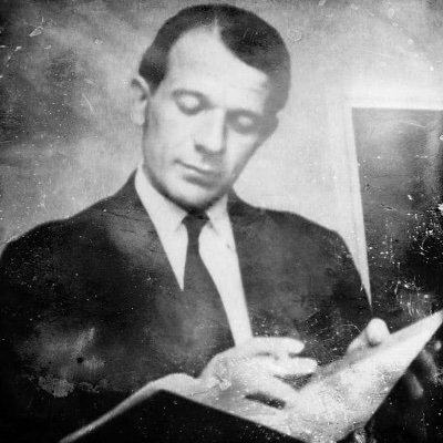 llllllilm's profile picture. 