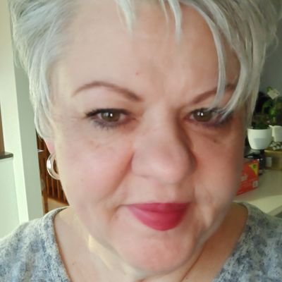 SheLeadem's profile picture. 