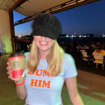 smallmarydevall's profile picture. 