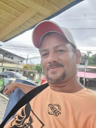 Werbo0071's profile picture. Brasil homena Velho beijos