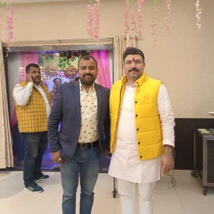 भाजपा मण्डल मंत्री सुकरौली, कुशीनगर

💯% Follow Back UP Kushinagar