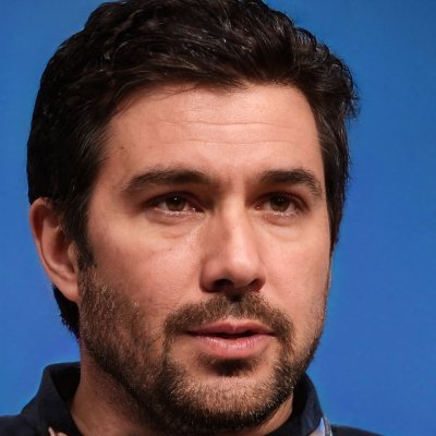 AntohaShek's profile picture. Моя страсть - прыжки с парашютом и папье маше.