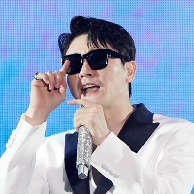 영탁은 언제나 올탁^^ 사진 공유를 위해서 만들었습니다. 사진을 퍼가시는것은 너무 좋구요^^ 다만 출처 밝혀주시길 부탁드려요. 개인 나눔 하실때 사전 문의 바랍니다. DM주실때 공카 닉네임도 부탁드립니다. 고화질도 많이 공유할게요~ 친구 추가 해주기!!