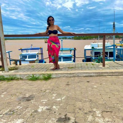 Crismat00566126's profile picture. seja sua própria inspiração..🦋