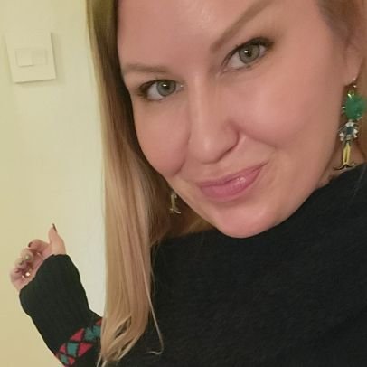 Wave Maker |
Jeep Driver | Fun Seeker | Real Estate Expert | Rabbit Whisperer| Shoe Junkie