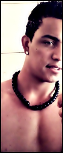 malandro é o chocolate que nem precisa estar duro para satisfazer as mulheres.