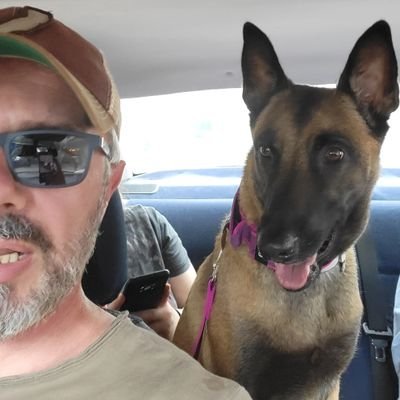 There is only one way. And often through pain and discomfort 🇬🇷
lived a lot of lifes .
I love my Maliraptor 🐕🐕