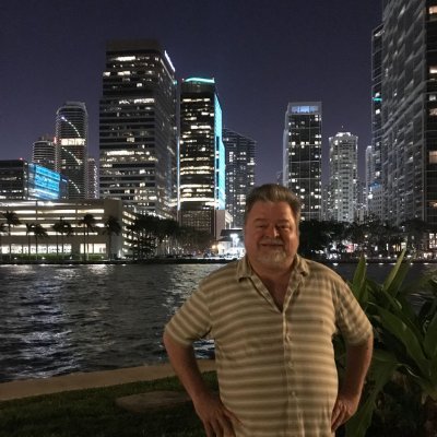 Top performing Senior Executive with 40+ years of leadership expertise in Telecom and Information Technologies