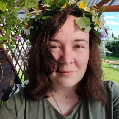 VR/AR Video Game producer @ResolutionGame
Pronouns: She/her