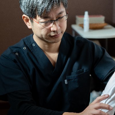 足と身体を整えてます。商社マン→病院PT→訪看PT→整体院開業3年目(足整体 高坂)身体や施術に関して 整体院経営のアレコレ 時折ラーメン🍜