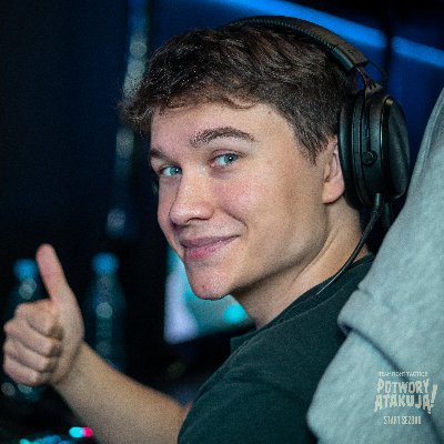 shircaneTFT's profile picture. 25 | physiotherapy student | Challenger TFT