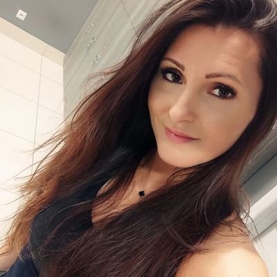 Angelin54101225's profile picture. single never married