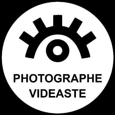 Artiste 
Photographe & Videaste