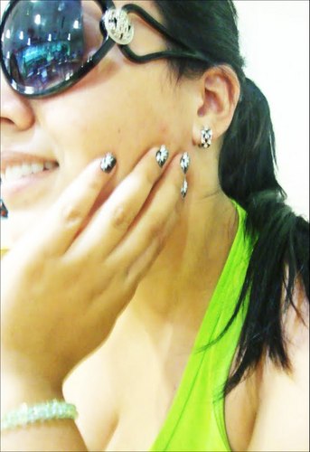 eu só Qero seer Feliz :$ ♫