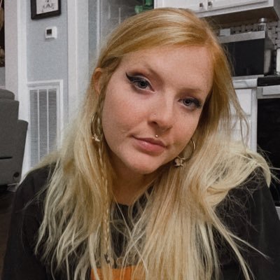 crybabyyxx's profile picture. I drink therefore I am.