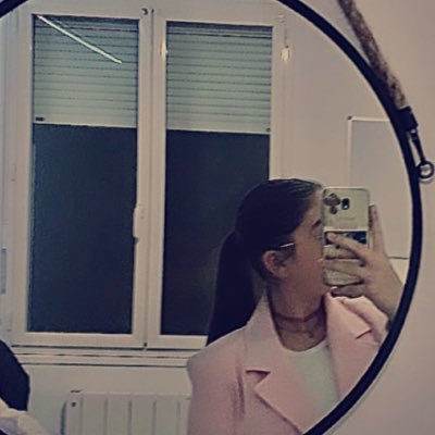 chachachat26's profile picture. chacha 😍