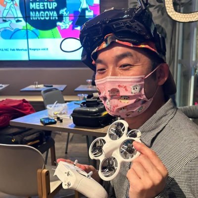 2022年11月にアマチュア無線開局。実機のFPVドローン飛ばし始めました!最近は奥さんとの旅行先でゆるい空撮楽しんでます。空撮機:Betafpv Meteor85(Runcam Thumb)。シミュレーター:Verocidrone(Windows版)