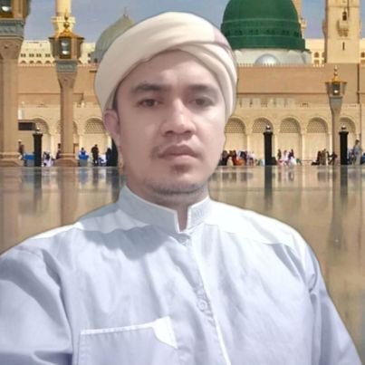 rizkyatt25's profile picture. 