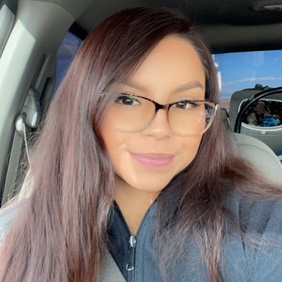 _daaannniellee's profile picture. trying to have the best life I can 🌙