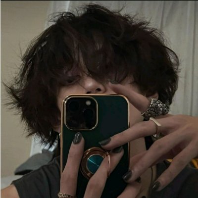 hellfirecutie's profile picture. nico bachinski , he / it / star , 17 years old , mischa bachinski's younger brother , boyfriend of roen & ricky , @not_neeks

" the most creative boy in town "