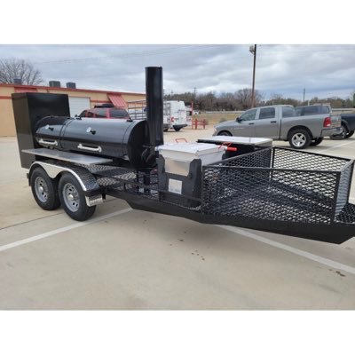 Love to bbq! Husker fan and gun collector