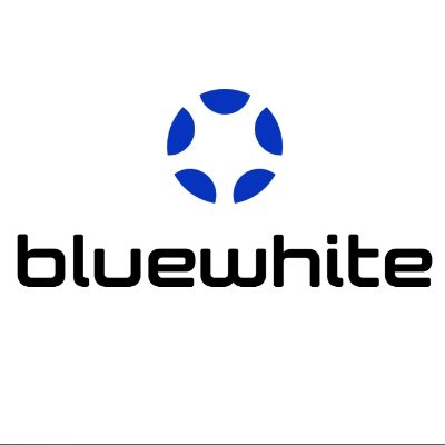 Bluewhite drives the growth of resilient farms, through pioneering technology, and a friendly user experience.
Together, we will Grow Forward.