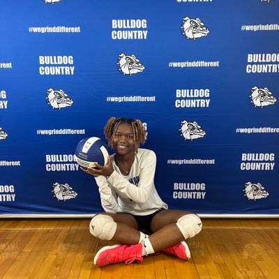 Middle and Outside hitter• Woodward Highschool• GCVC• 4.0 GPA• 2023• #4 • 5’8/125 • @madarisbebe@gmail.com• phone number- (513)-551-6283
