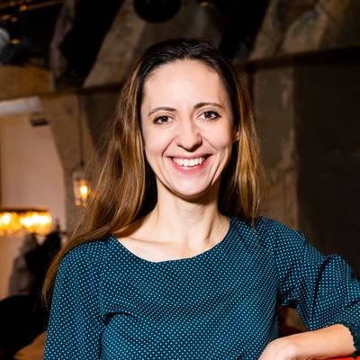 k_romaniuta's profile picture. Ukrainian 🇺🇦
Head of Employer Brand and Communications at @p2h_global 💻
Mom of a little Princess 👱
Viola player 🎻