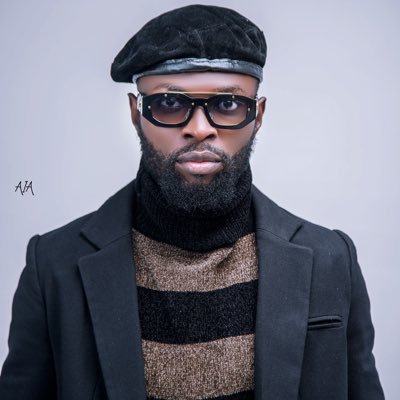 hybridsoja's profile picture. 🌞 Hybrid 🌕 EL_Chicano Milano De' Samuel.