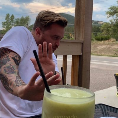 TheAustinArnold's profile picture. Hold on to your butts