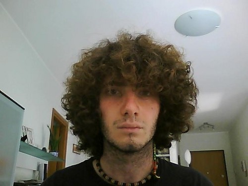 IncaAndrea's profile picture. Non ho mai cambiato la foto profilo. In realtà sono più vecchio di così.
PhD student at @RoyalObs.