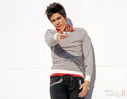 Te amo Muito, o mais grande e mais verdadeiro amor é por você @LUANSANTANA  since: 10/ 04/2011 Follow
 :P  Pres: @vaan_nessah