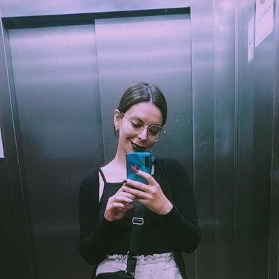 adeangie's profile picture. No hay luz sin oscuridad ✨