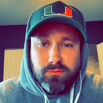 ALifornia Livin'☀️ Lover Of All Miami Sports. 🐬🔥 🙌🏼 U of Miami Alum , Cane 4 Life